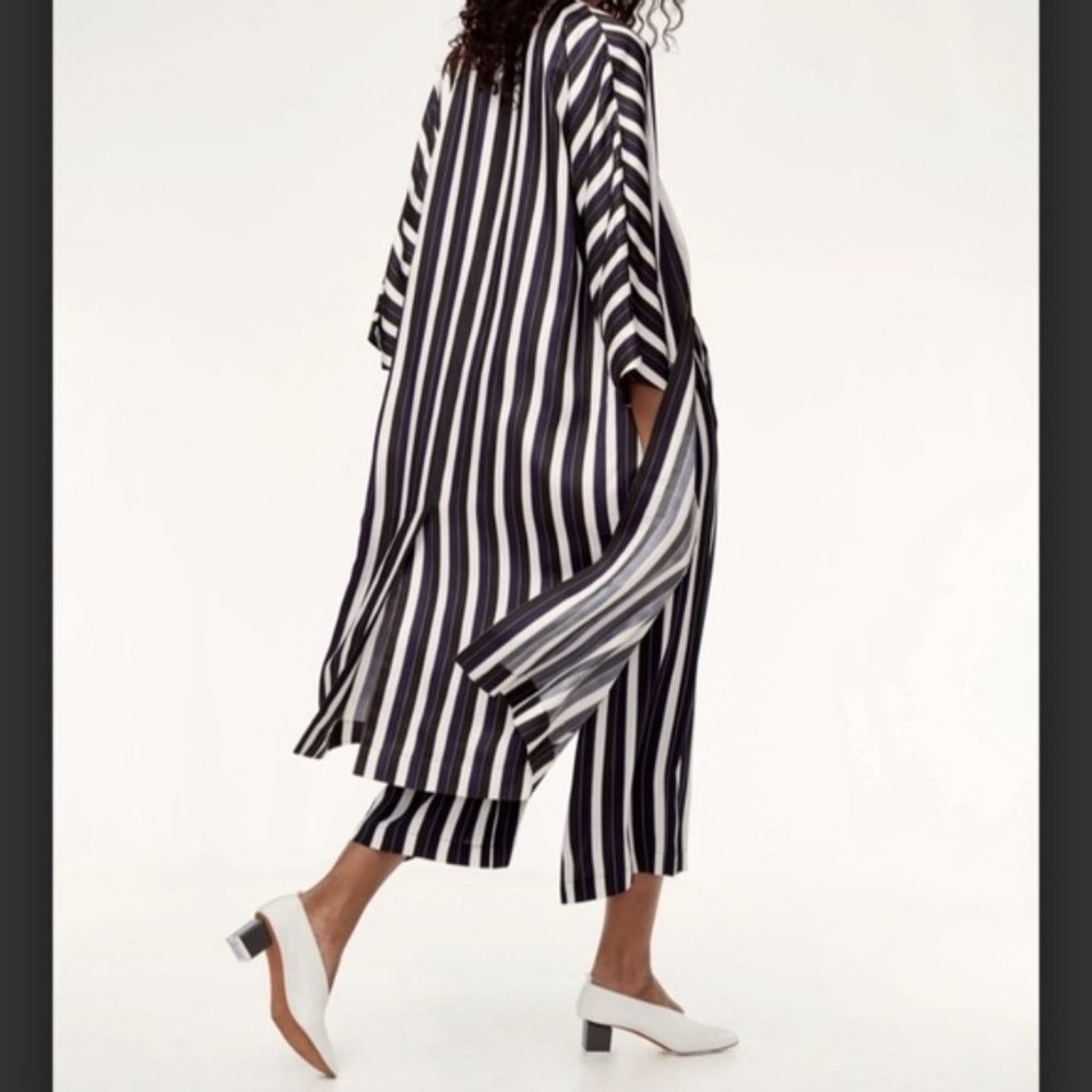 ❗️SOLD❗️Aritzia Wilfred Navy/White Stripes Long Kimono Style Jacket Size XS - Picture 2 of 10